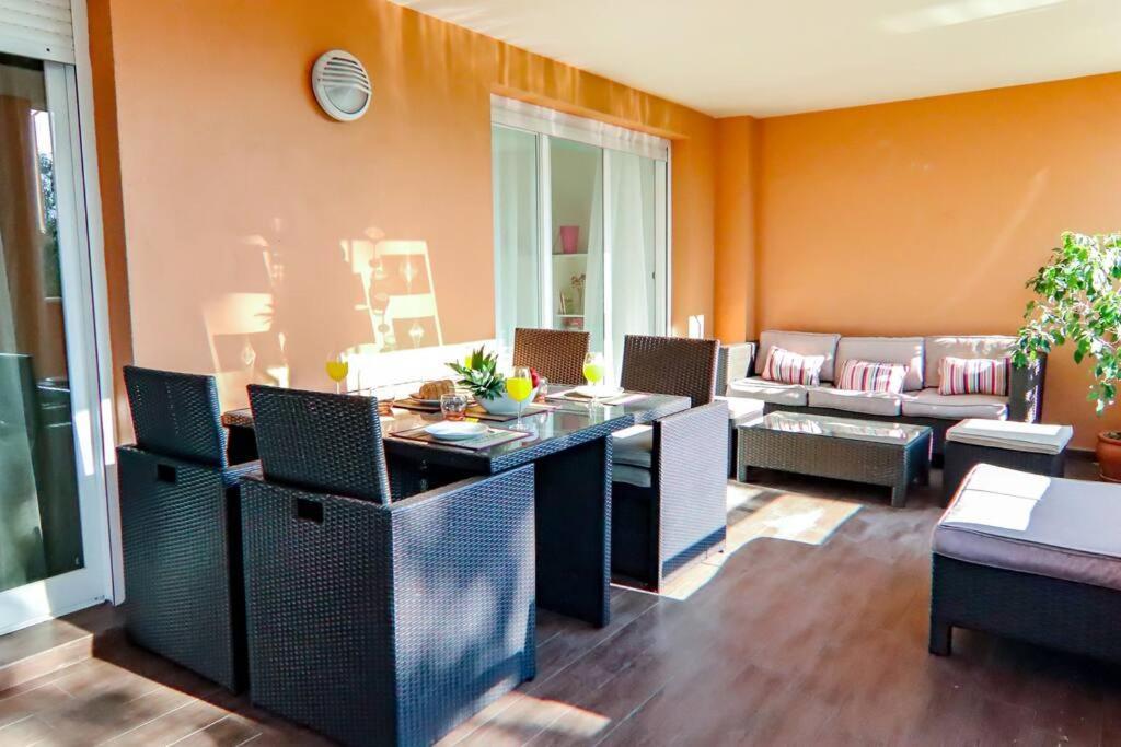 Appartement Oleholidays H. San Manuel 600 Mts. A La Playa Marbella